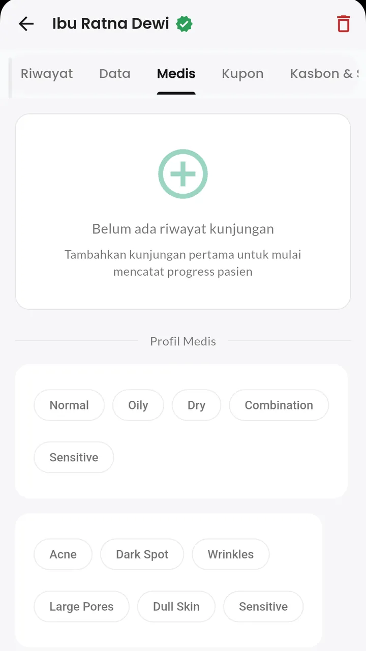 Klinik & Treatment: Catatan medis